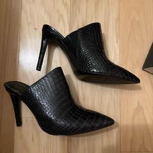 Banana Republic Black Crocodile-Embossed Women's Heels